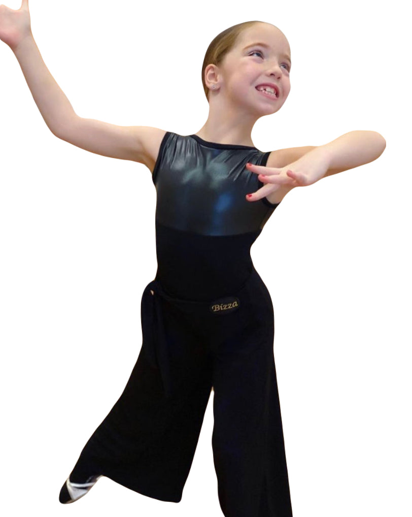 ๐๐ก๐๐ฅรญ๐ ๐๐๐ฅ๐ฅ๐ซ๐จ๐จ๐ฆ ๐๐ซ๐จ๐ฎ๐ฌ๐๐ซ๐ฌ
- Various Colours Available