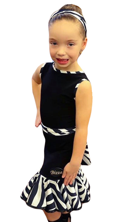 𝐒𝐚𝐛𝐫𝐢𝐧𝐚 𝐒𝐤𝐢𝐫𝐭 - Zebra Print