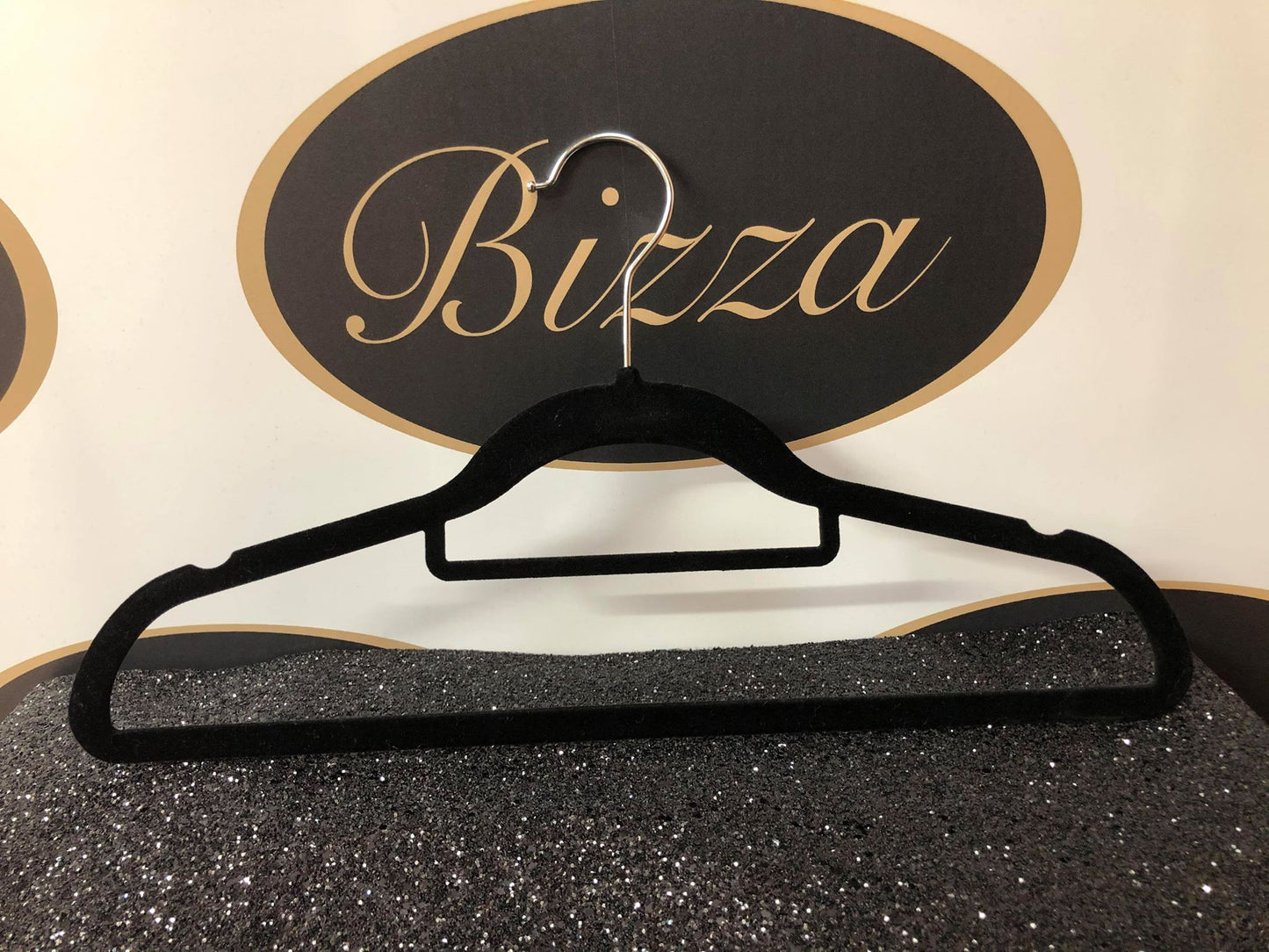 BLACK&GREY VELVET HANGER