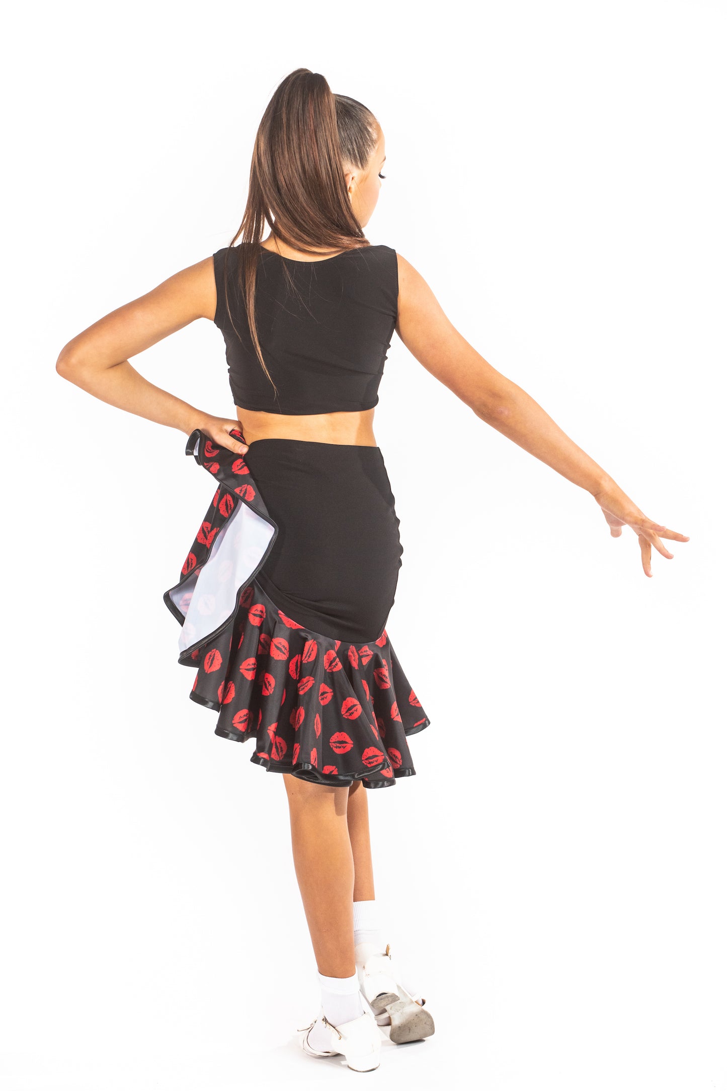 𝐂𝐫𝐨𝐬𝐬𝐚 𝐂𝐫𝐨𝐩 𝐓𝐨𝐩 - 'Kiss Me Quick'