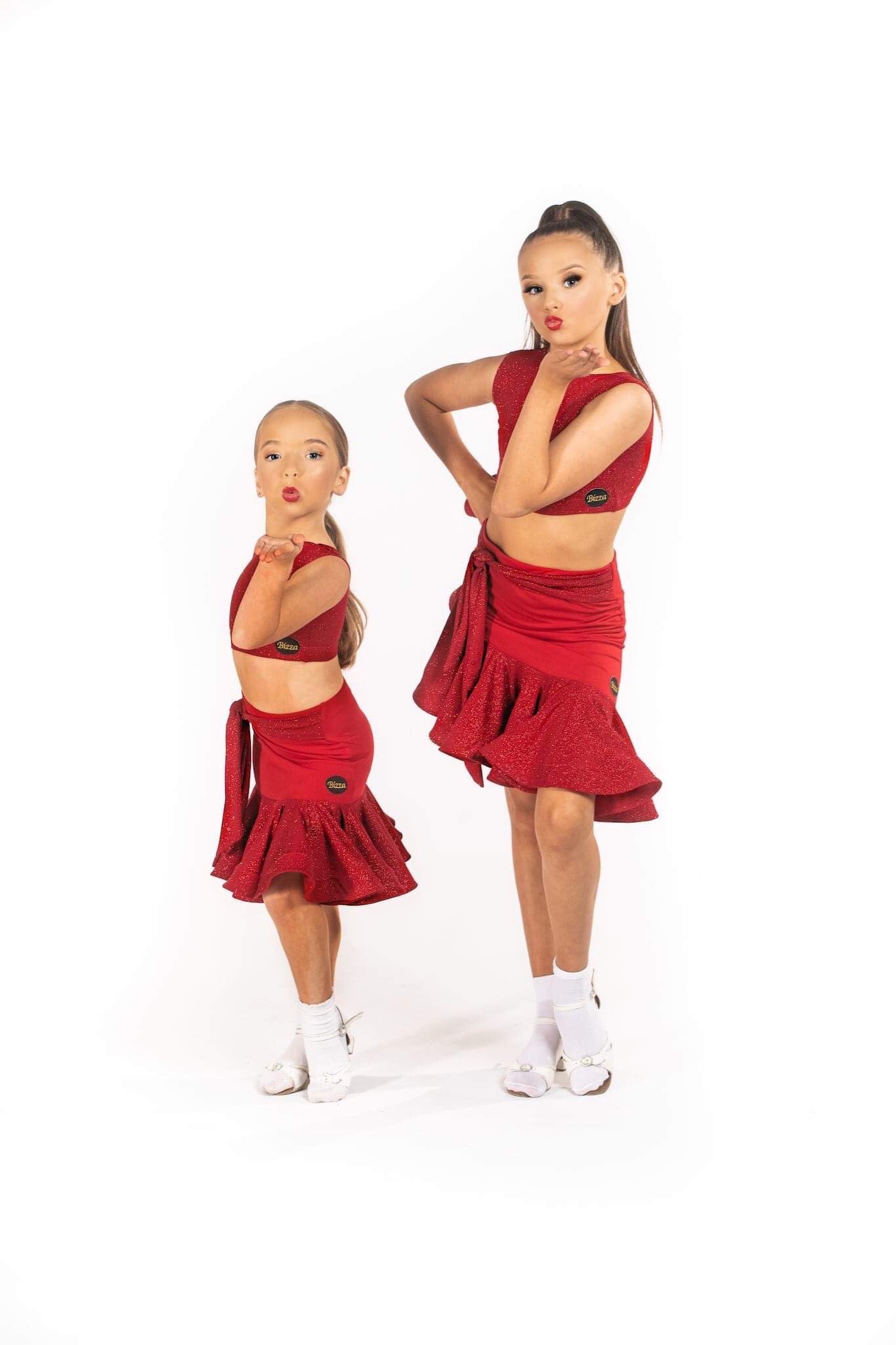 𝐒𝐚𝐛𝐫𝐢𝐧𝐚 𝐒𝐤𝐢𝐫𝐭 𝐰𝐢𝐭𝐡 𝐢𝐧𝐭𝐞𝐠𝐫𝐚𝐭𝐞𝐝 𝐛𝐞𝐥𝐭- Red Sparkle