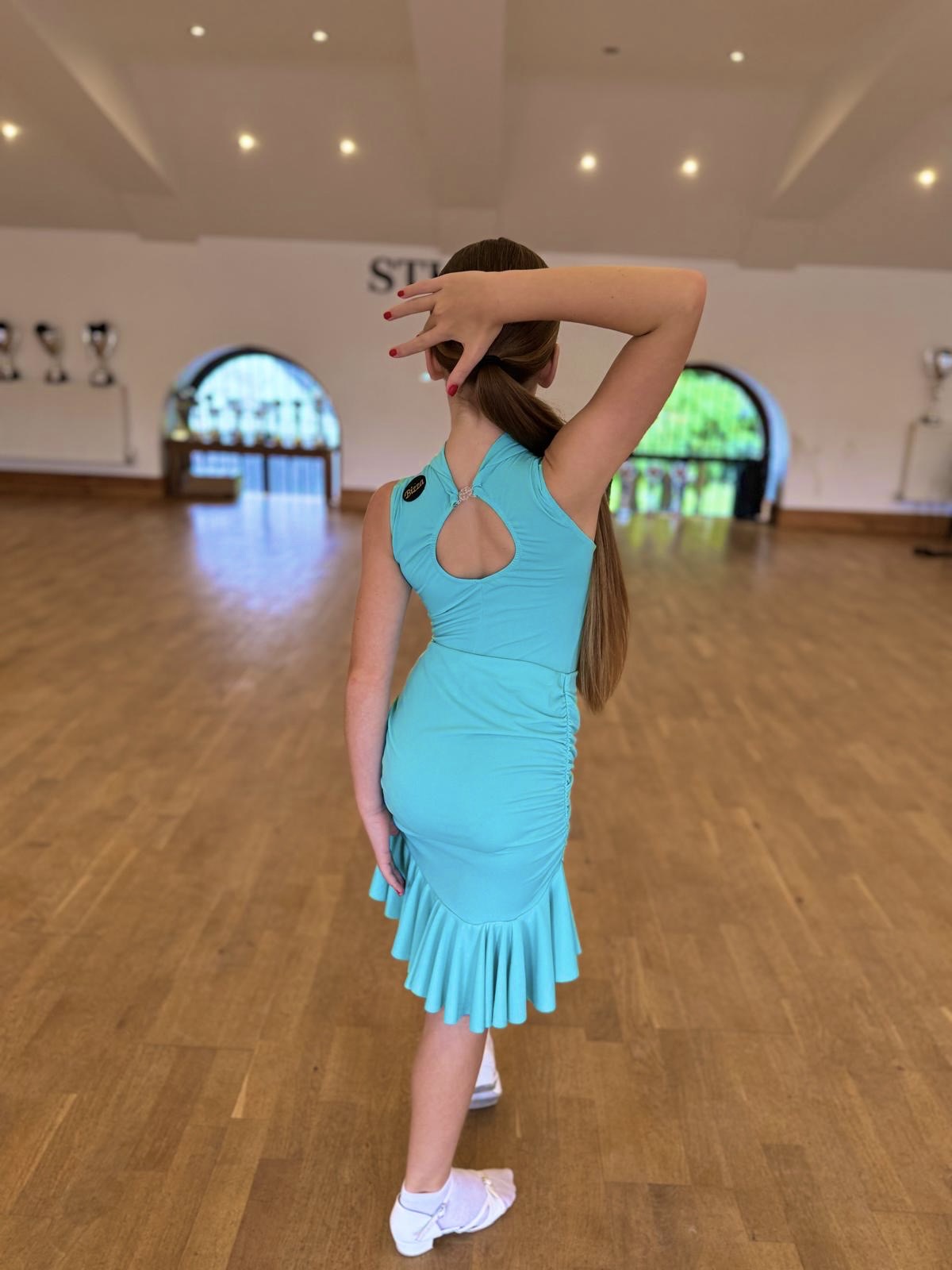 𝗡𝗘𝗪 Aqua double side ruched skirt