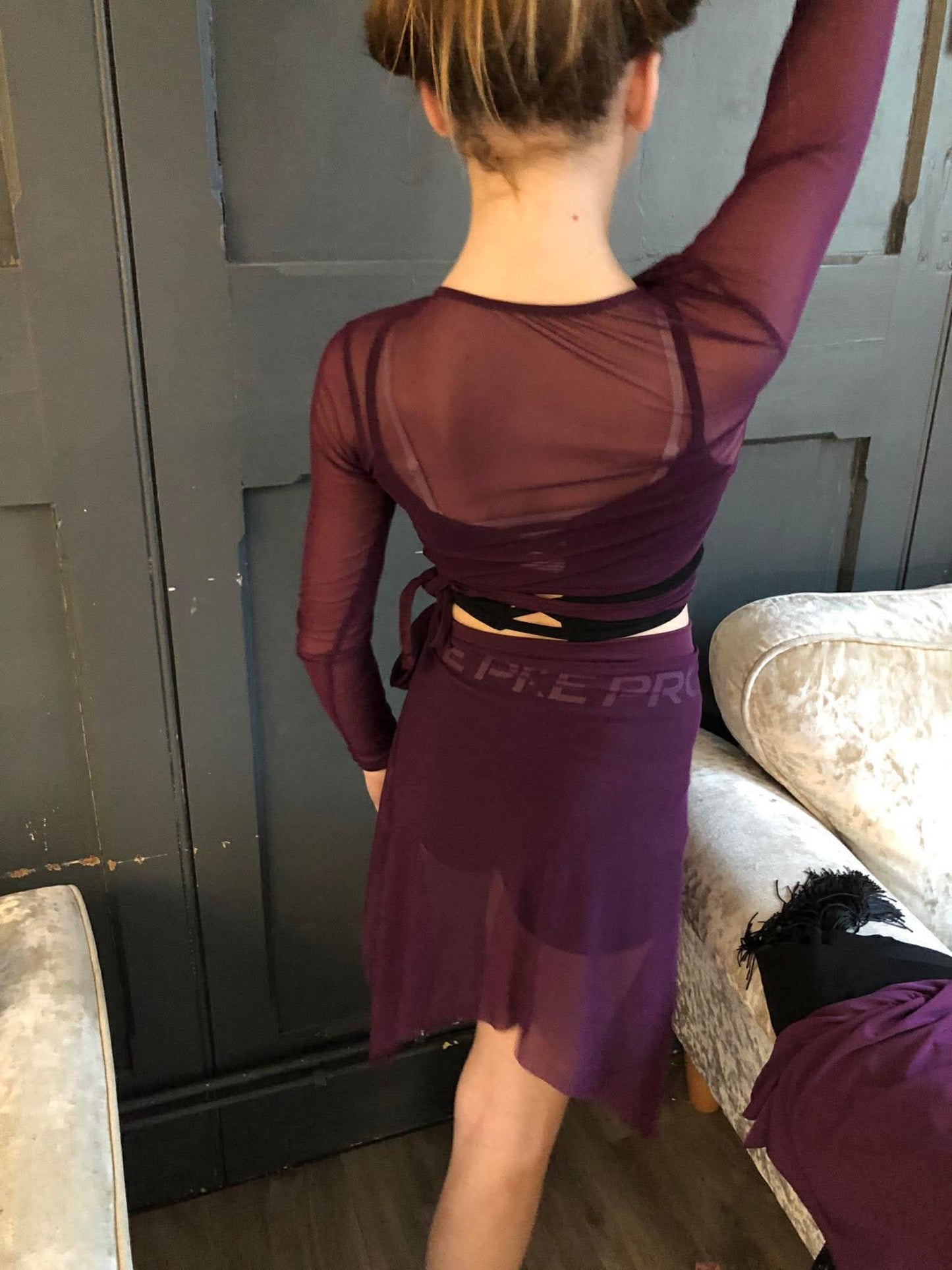 𝐂𝐚𝐥𝐥𝐢𝐫𝐨 𝐓𝐢𝐞 𝐓𝐨𝐩 - Plum Mesh